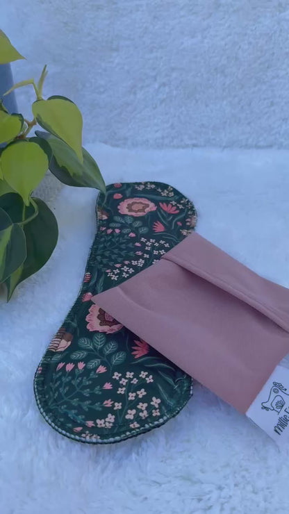 Wrapper | Blushwood